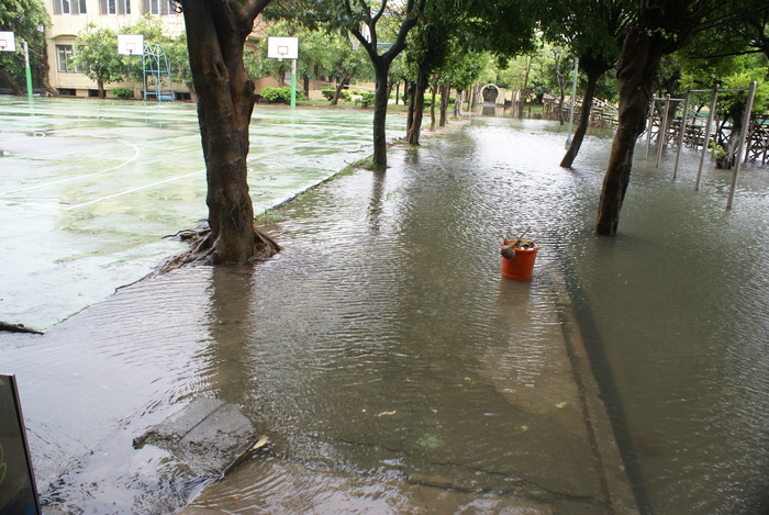 颱風淹水情形圖片