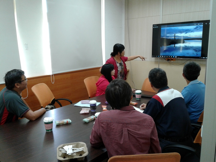 具特色王功漁港的燈塔圖片