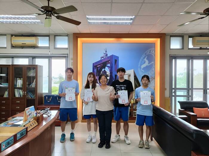 113學年度第二學期第2次期中考各班前三名圖片