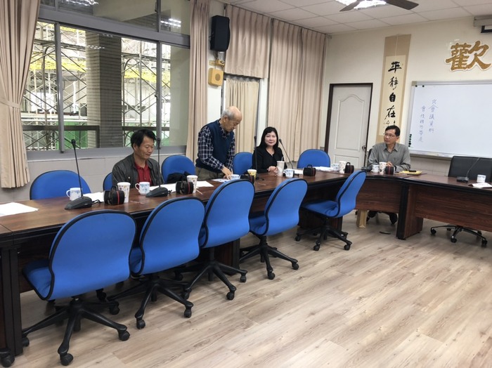 遴選委員意見交流圖片