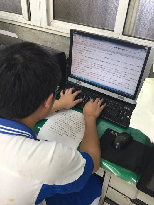 賀~本校今年全國高中職專題決賽成績優異！(附相片)圖片