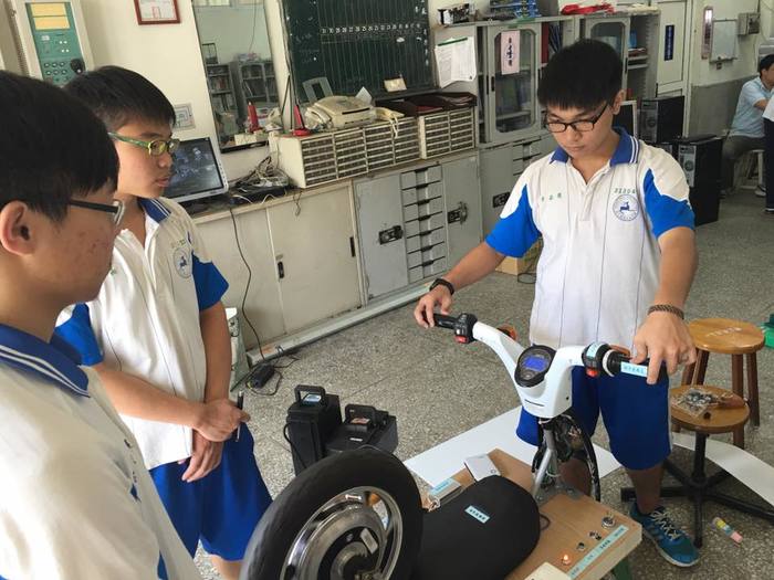 賀~本校今年全國高中職專題決賽成績優異！(附相片)圖片