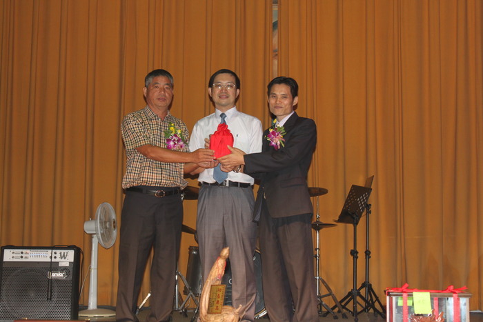 1051104家長委員會會長交接暨親師餐敘圖片