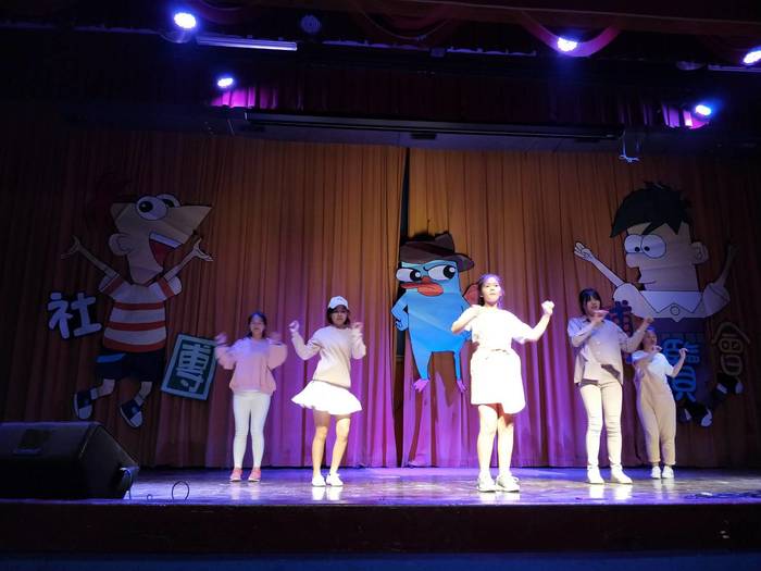 引領潮流現代舞蹈社圖片