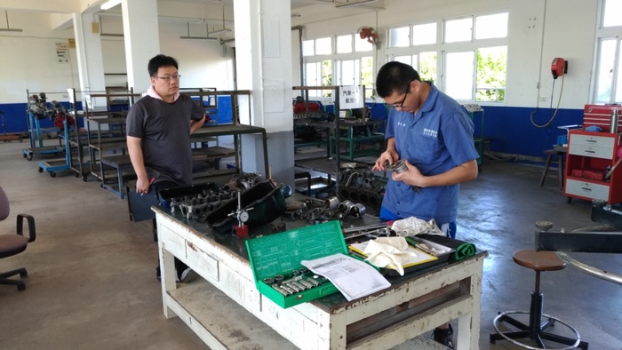 汽車科106學年度校內技藝競賽圖片