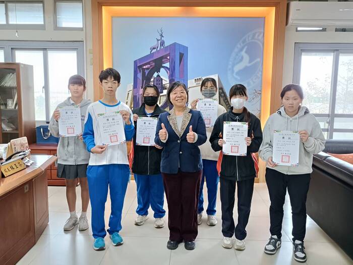 114學年度第一學期第2次期中考各班前三名圖片