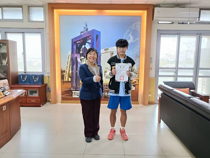 114學年度第一學期第2次期中考各班前三名圖片