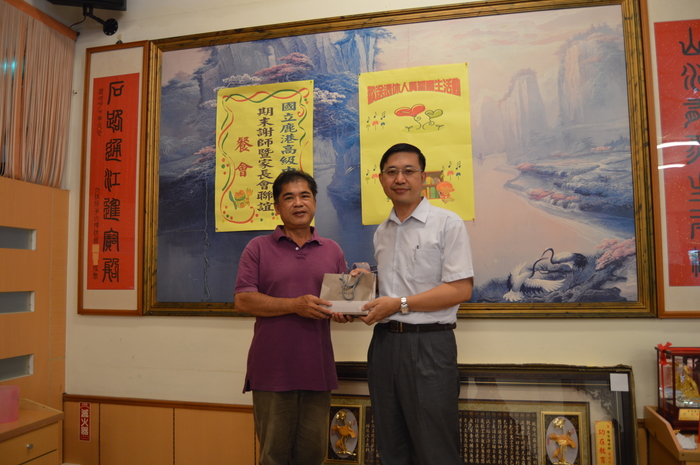 106年歡送退休人員餐會暨謝師宴-陳愛梅師(106.6.30)圖片