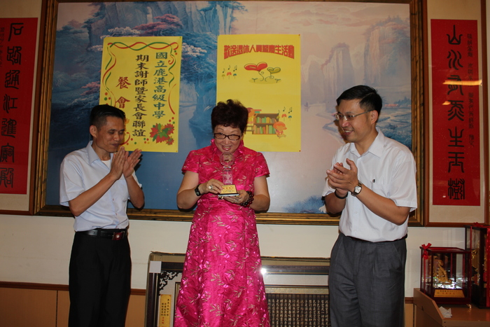 106年歡送退休人員餐會暨謝師宴-陳愛梅師(106.6.30)圖片