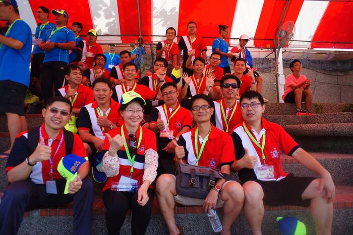 2017鹿港慶端陽教師龍舟隊圖片