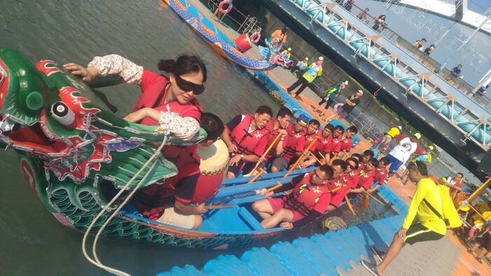 2017鹿港慶端陽教師龍舟隊圖片