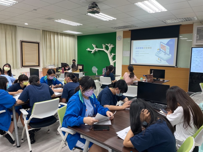 辦理商業簡報技巧操作實務研習圖片